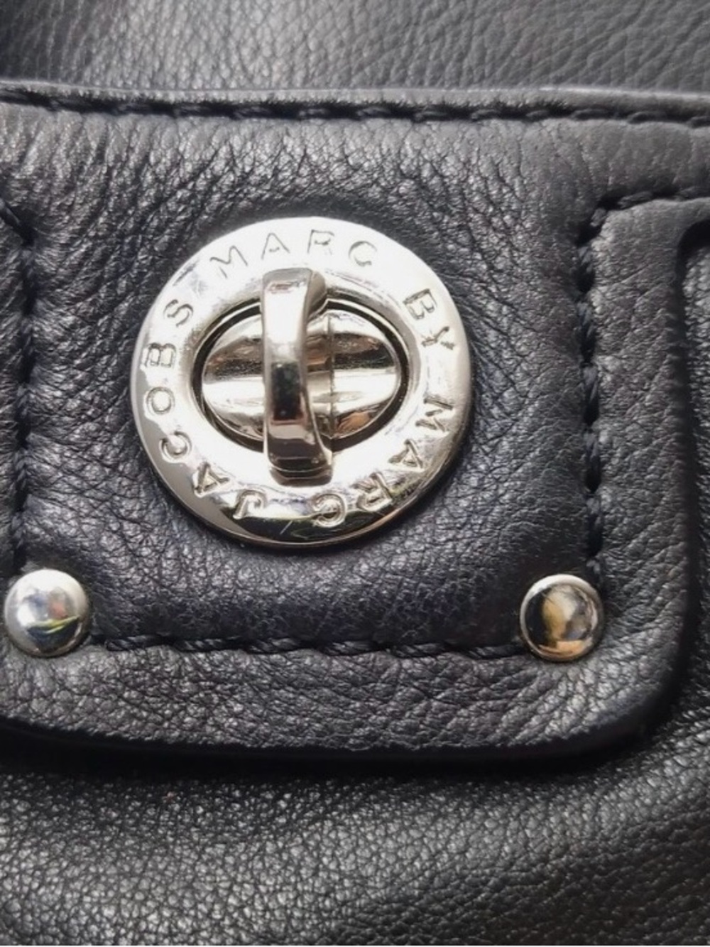 Marc by Marc Jacob's Turlock Teri Shoulder Bag - Picture 2 of 4